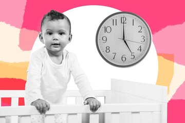 اگر کودک خردسالتان صبح‌ها زود بیدار می‌شود و شما را هم بیدار می‌کند چه باید بکنید؟