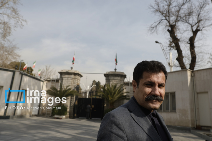اعضای هیئت دولت در جمع خبرنگاران - ۲۶ دی ۱۴۰۳