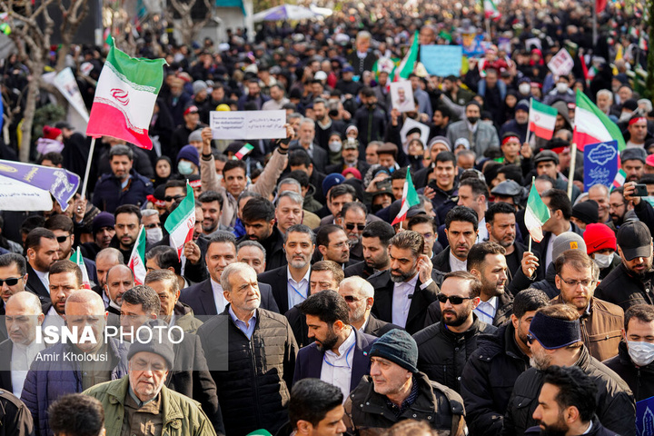 حضور مسئولین در چهل و ششمین راهپیمایی ۲۲ بهمن در تهران