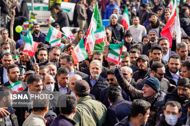 حضور مسئولین در چهل و ششمین راهپیمایی ۲۲ بهمن در تهران