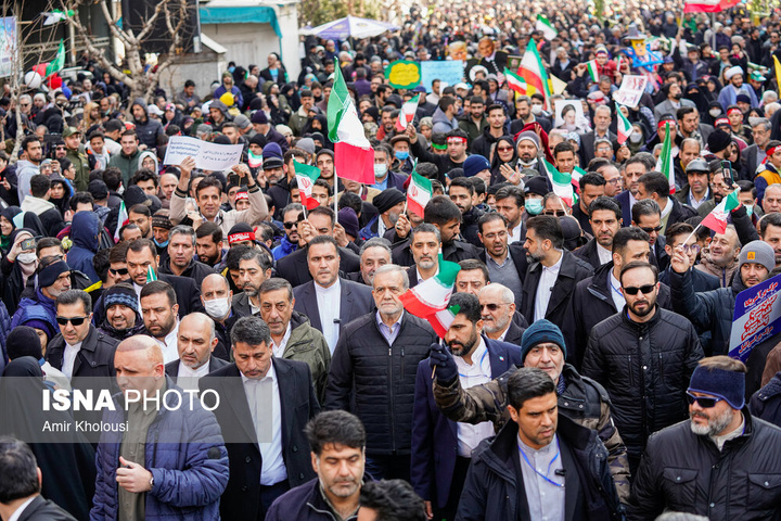 حضور مسئولین در چهل و ششمین راهپیمایی ۲۲ بهمن در تهران