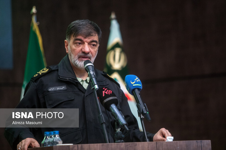 گردهمایی سروقامتان انقلاب اسلامی