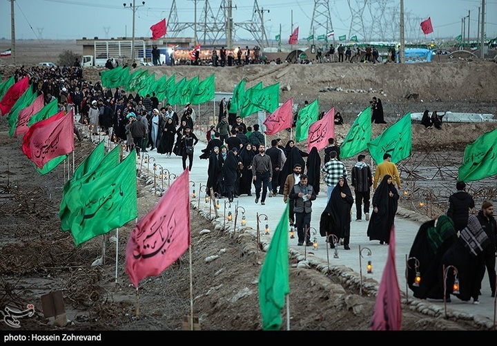 راهیان سرزمین نور