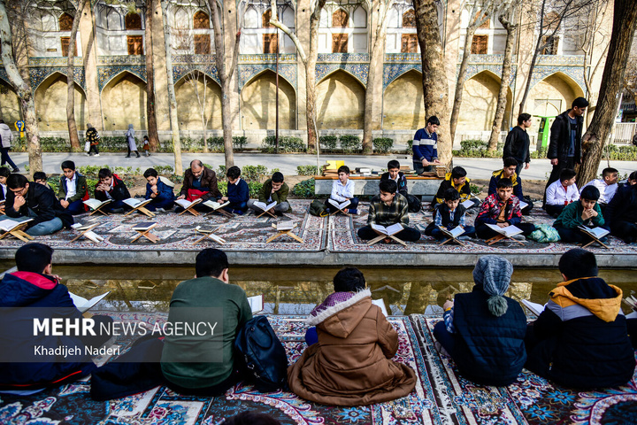 زندگی با آیه‌ها