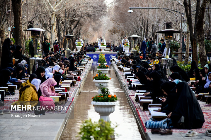 زندگی با آیه‌ها