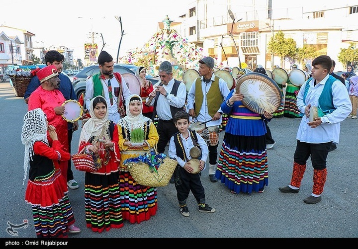 استقبال از نوروز با کارناوال شادپیمایی در شرق گیلان