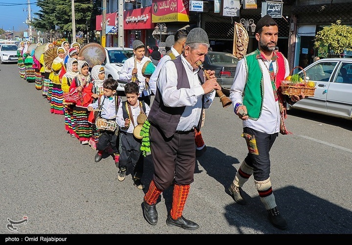 استقبال از نوروز با کارناوال شادپیمایی در شرق گیلان