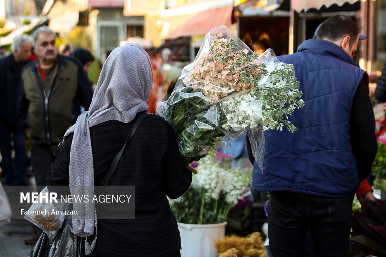 بازار گل محلاتی در آستانه نوروز