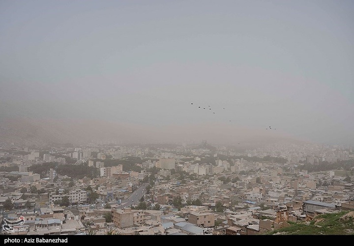 گرد و غبار در لرستان