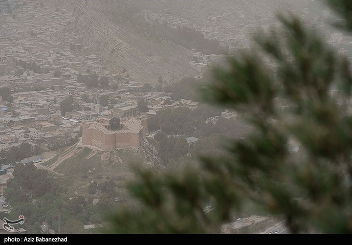 گرد و غبار در لرستان