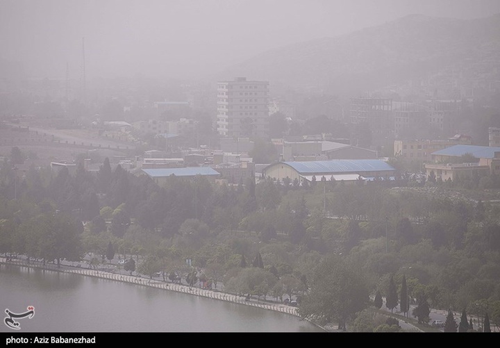 گرد و غبار در لرستان