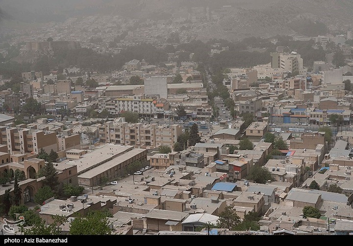 گرد و غبار در لرستان