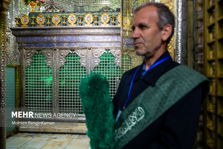 مراسم غبارروبی حرم حضرت عبدالعظیم حسنی (علیه‌السلام)