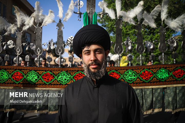 آئین «علامت‌کَشی یزدی» در روز شهادت امام صادق(ع)