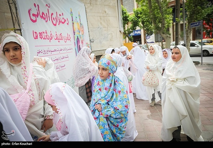 جشن تکلیف دختران آرمانی