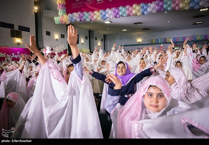 جشن تکلیف دختران آرمانی