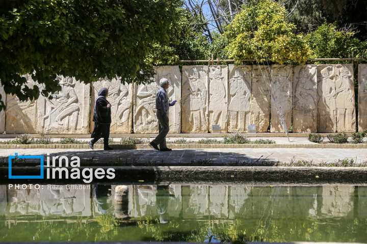 ۱۵ اردیبهشت؛ «روز شیراز»