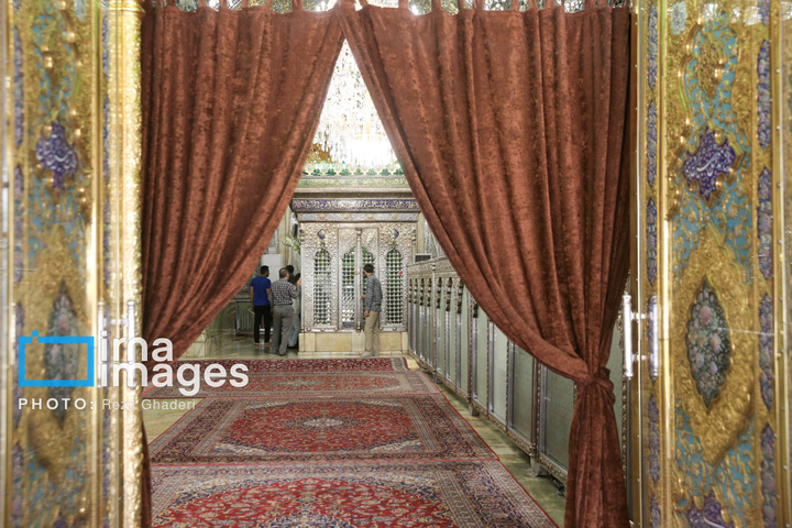 ۱۵ اردیبهشت؛ «روز شیراز»