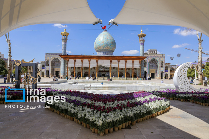 ۱۵ اردیبهشت؛ «روز شیراز»