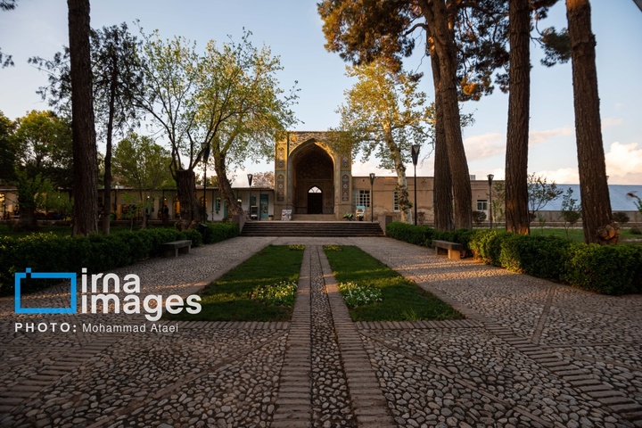 ۲۸ اردیبهشت ؛ «روز خیام»