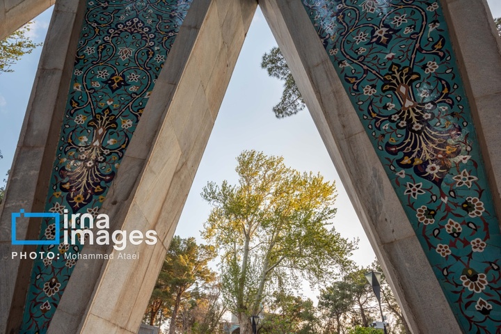 ۲۸ اردیبهشت ؛ «روز خیام»