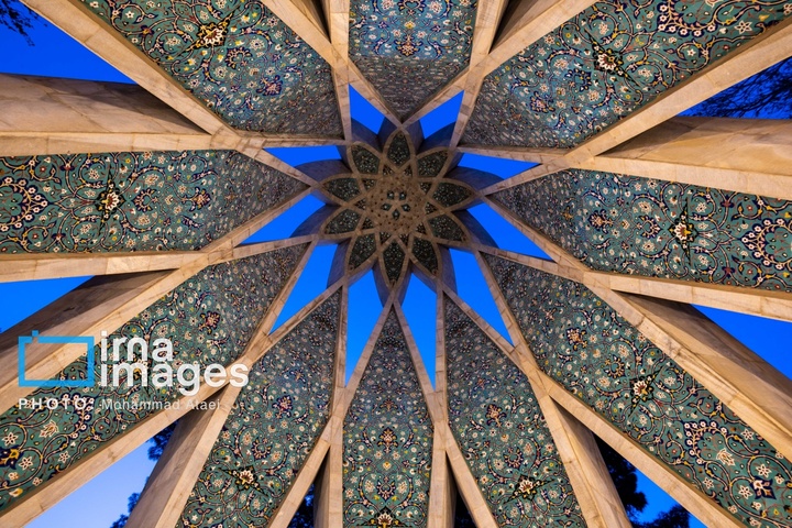 ۲۸ اردیبهشت ؛ «روز خیام»