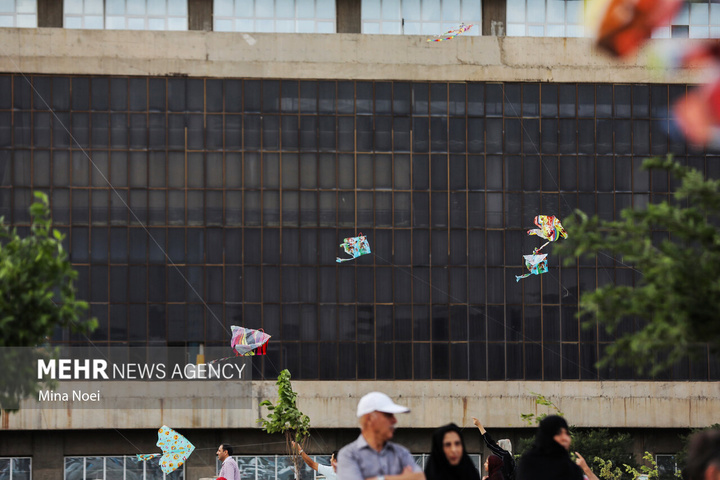 همایش خانوادگی بادبادک پرانی در تبریز
