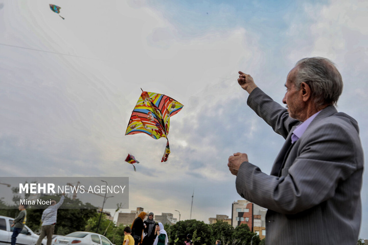 همایش خانوادگی بادبادک پرانی در تبریز