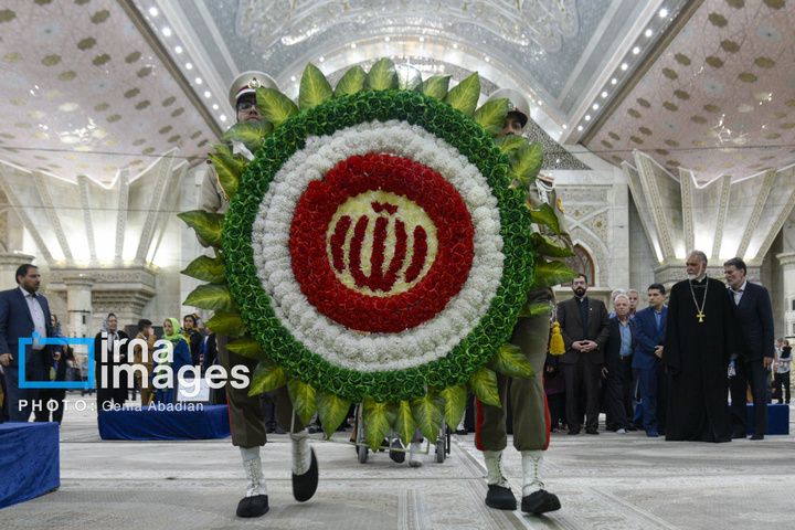 تجدید میثاق پیروان ادیان الهی با آرمان‌های امام خمینی (ره)