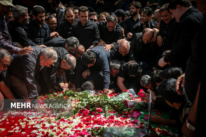 تدفین پیکر شهدای جنگ تحمیلی رژیم صهیونیستی در امامزاده صالح علیه السلام