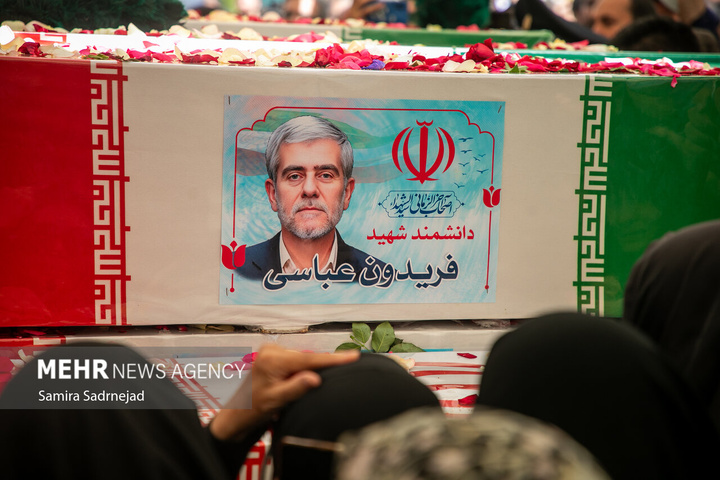 تدفین پیکر شهدای جنگ تحمیلی رژیم صهیونیستی در امامزاده صالح علیه السلام