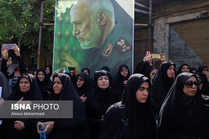 تشییع پیکر شهید سردار «غلامعلی رشید» در دزفول