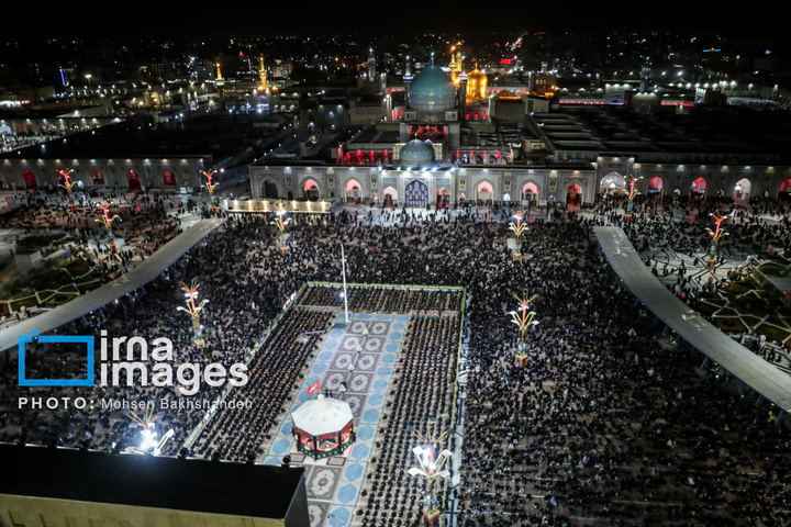 خطبه خوانی شب عاشورا در حرم رضوی