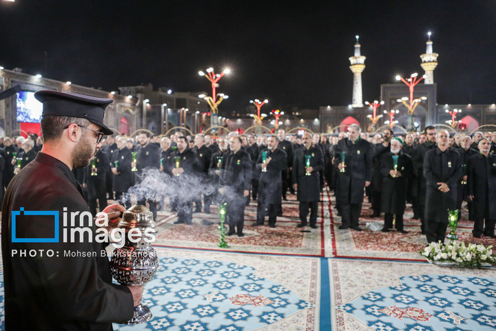 خطبه خوانی شب عاشورا در حرم رضوی