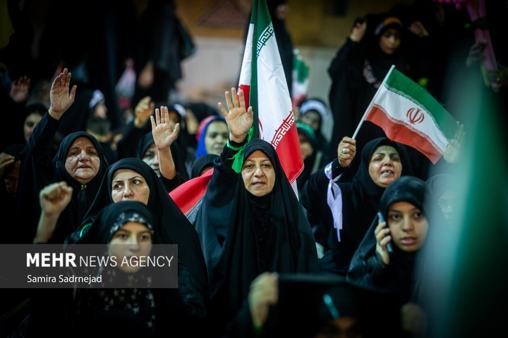 یادواره بزرگ شهدای جنگ تحمیلی ۱۲ روزه