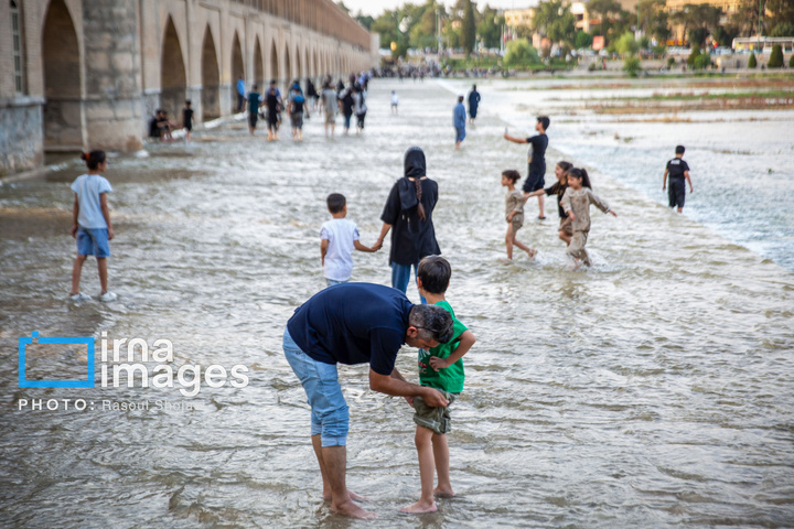 میهمانان زاینده رود