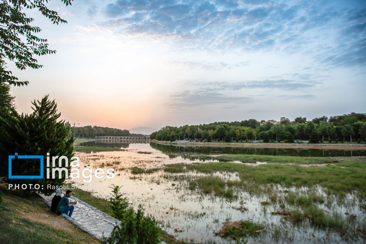 میهمانان زاینده رود