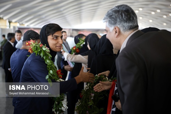 استقبال از تیم ملی فوتبال بانوان ایران - مشهد