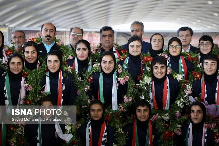 استقبال از تیم ملی فوتبال بانوان ایران - مشهد