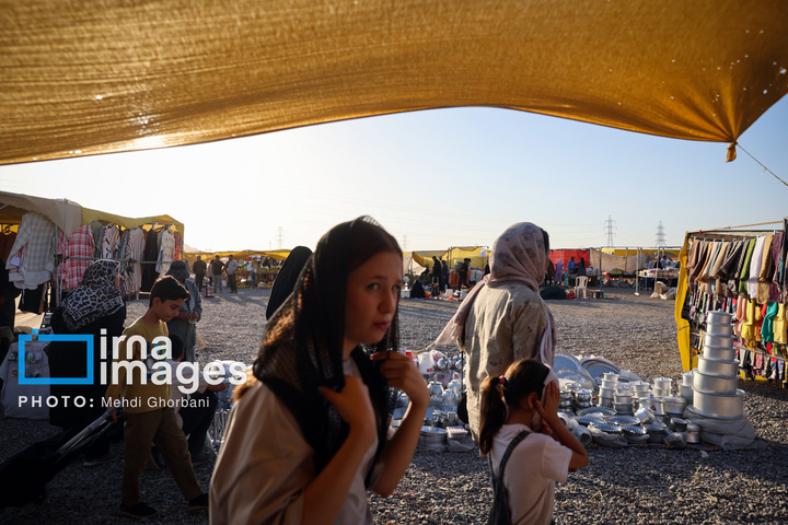 چند شنبه بازار