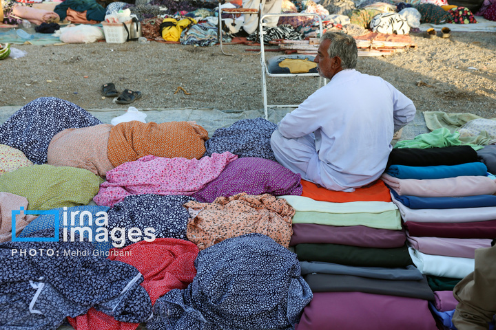 چند شنبه بازار