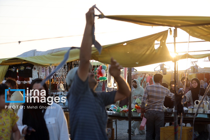 چند شنبه بازار