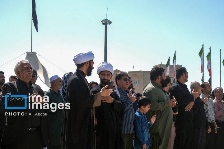 تشییع پیکر شهدای حمله تروریستی به دادگستری زاهدان