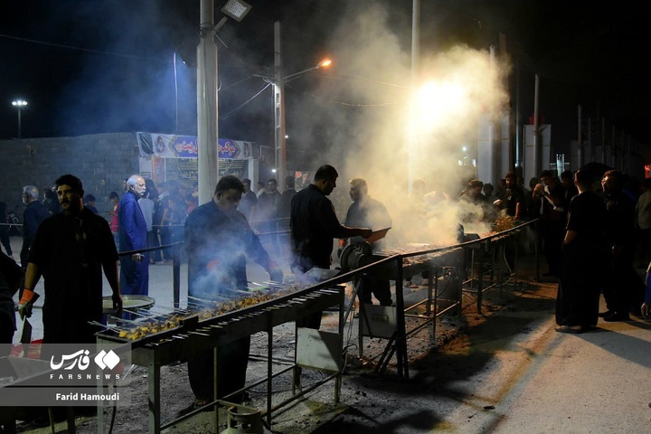 خدمت عاشقانۀ موکب‌ها در شلمچه