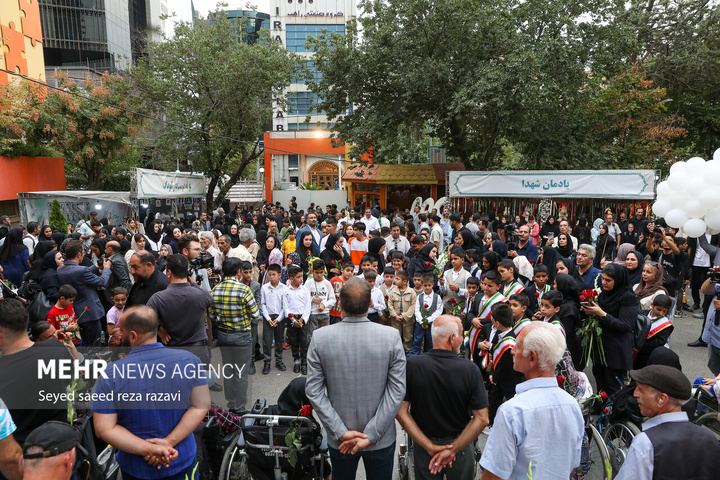 گردهمایی مردمی یادبود ۴۷ کودک شهید