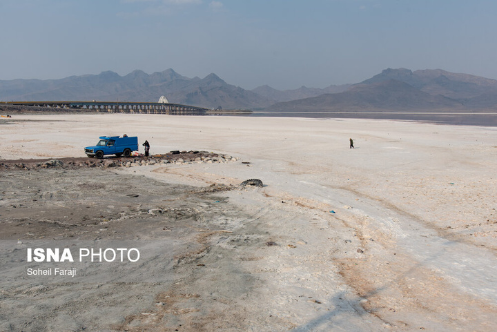 دریاچه ارومیه در آستانه خشکی کامل