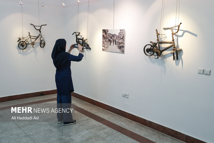 افتتاح نمایشگاه دوچرخه و کودکان غزه