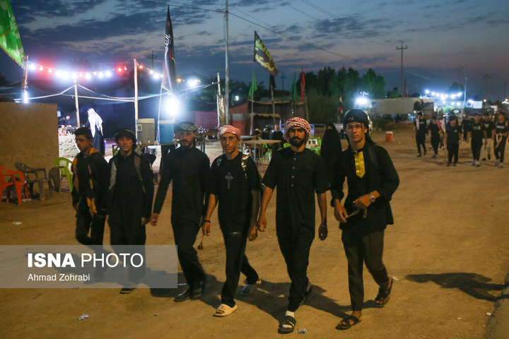 آغاز پیاده روی سحرگاهی زائران اربعین حسینی - شافعیه عراق