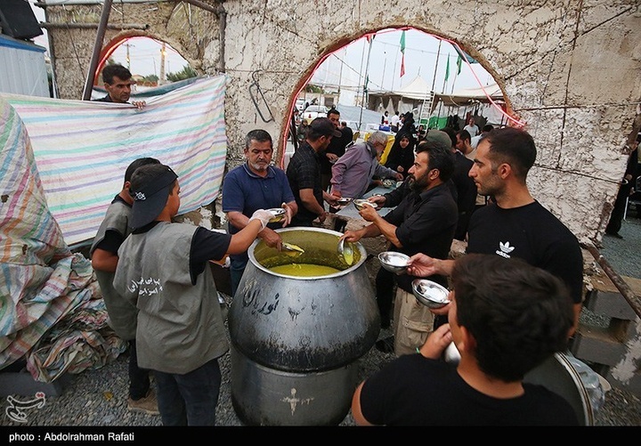 موکبهای پذیرایی از زوار اربعین حسینی در همدان