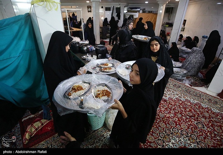 موکبهای پذیرایی از زوار اربعین حسینی در همدان